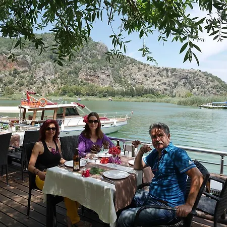 Ξενοδοχείο Longhouse Dalyan